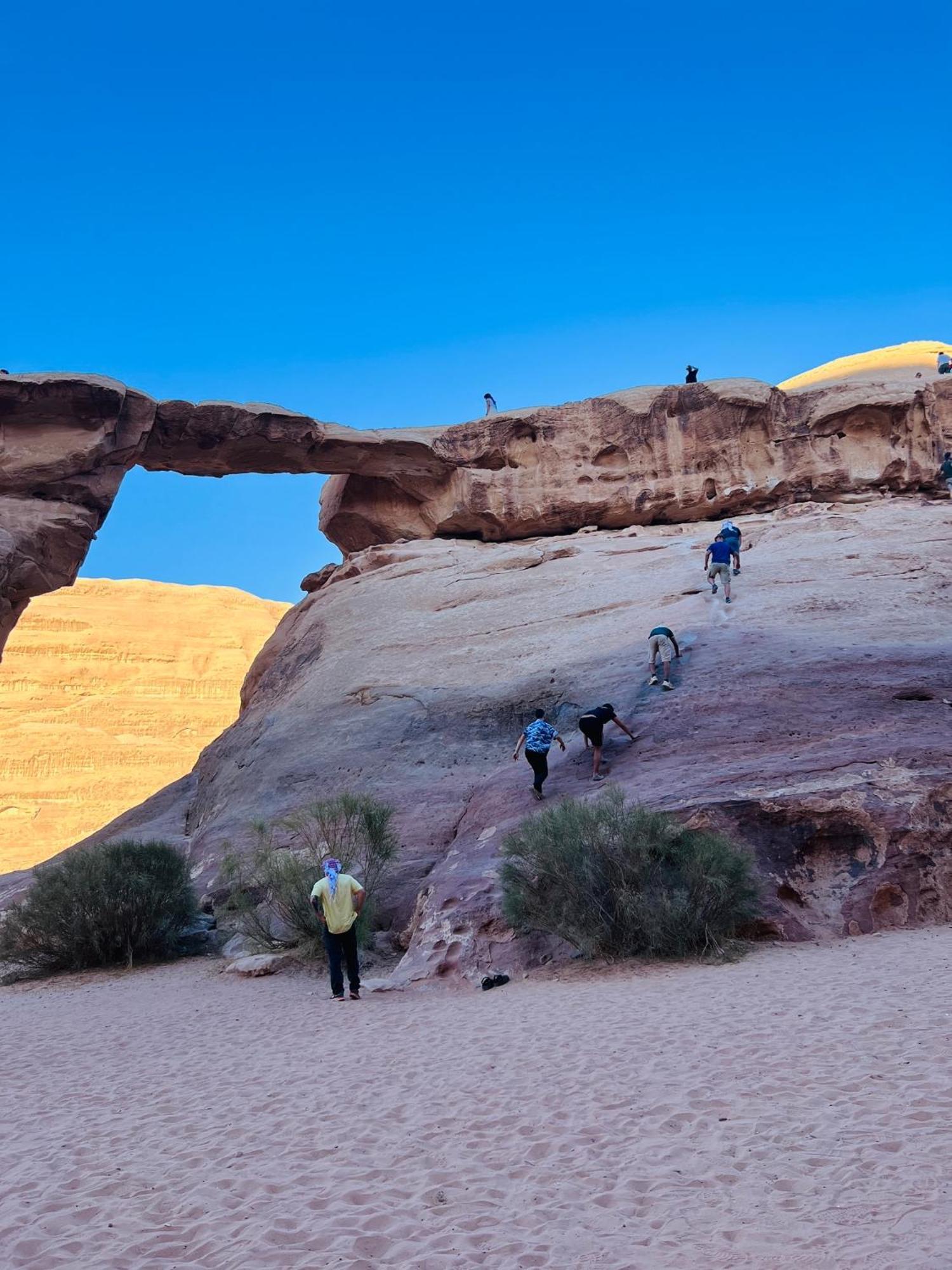 Moon Magic Valley Appartement Wadi Rum Buitenkant foto