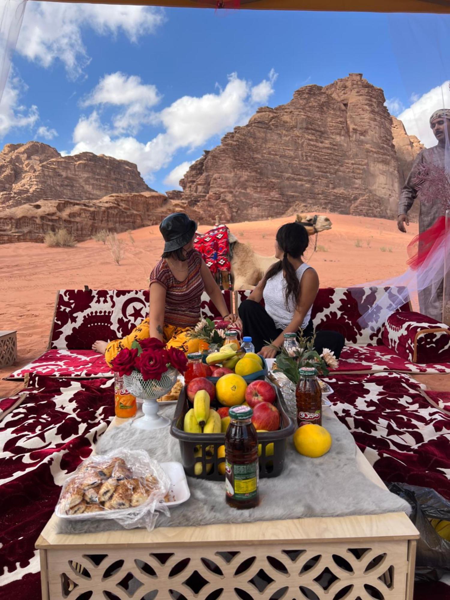 Moon Magic Valley Appartement Wadi Rum Buitenkant foto