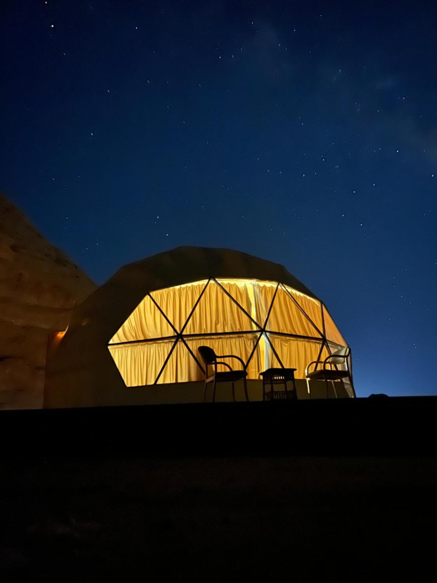 Moon Magic Valley Appartement Wadi Rum Buitenkant foto