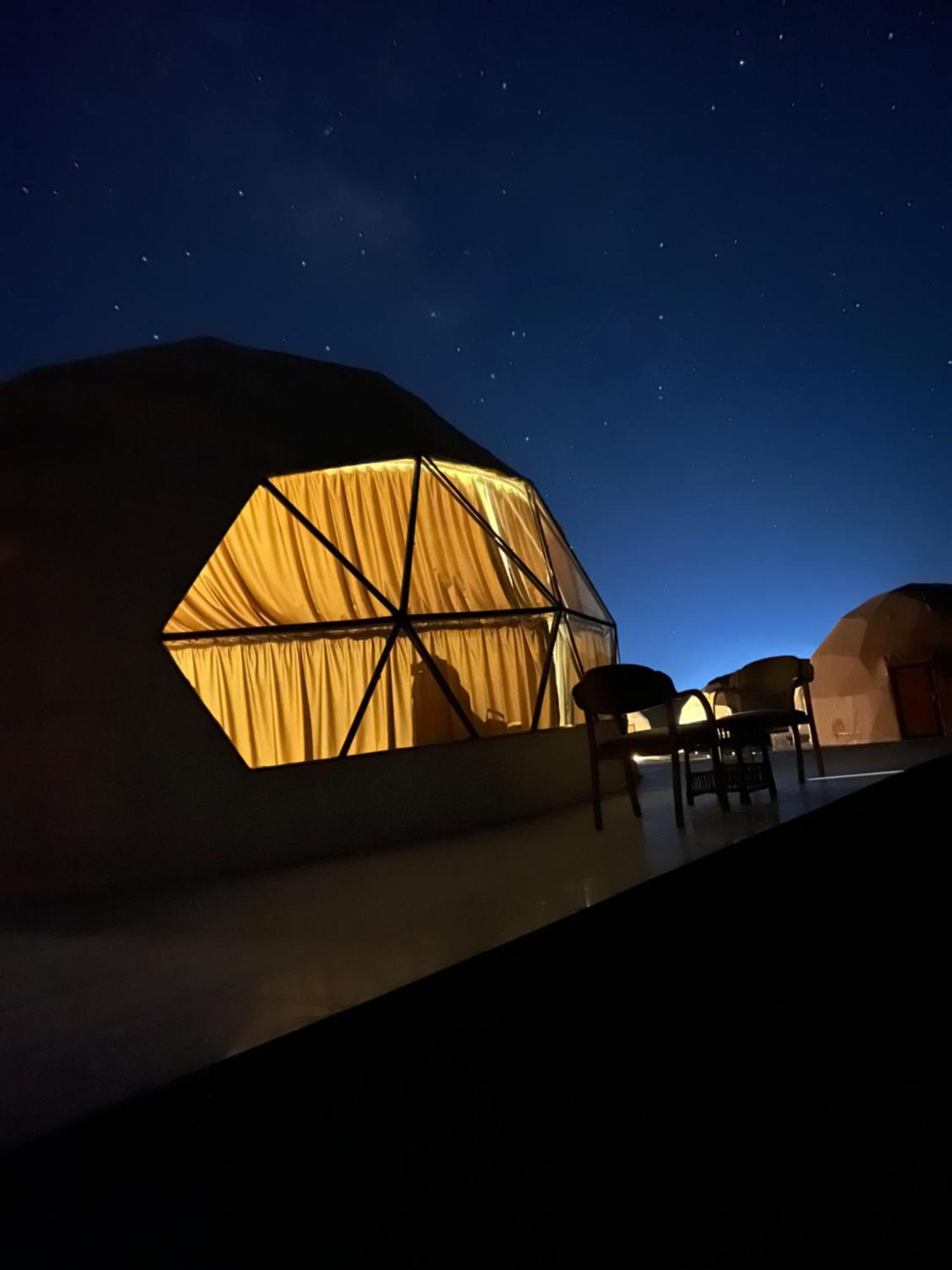 Moon Magic Valley Appartement Wadi Rum Buitenkant foto